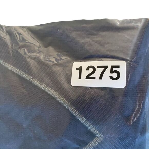 NWT Michael Kors Mens Classic Knit Sweater Wool Blend Navy Plumeria V Neck Sz XL - Picture 9 of 9